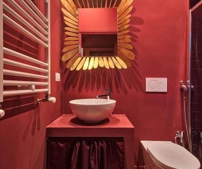 Porta Palace Apartments