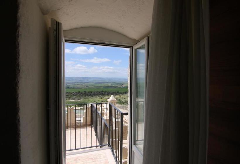 אתר נופש Masseria Fortificata San Francesco