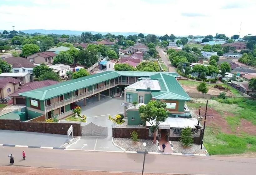 Vhafamadi Bed And Breakfast