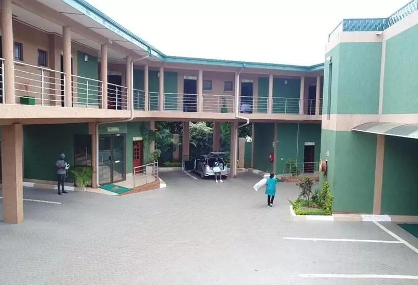 Vhafamadi Bed And Breakfast