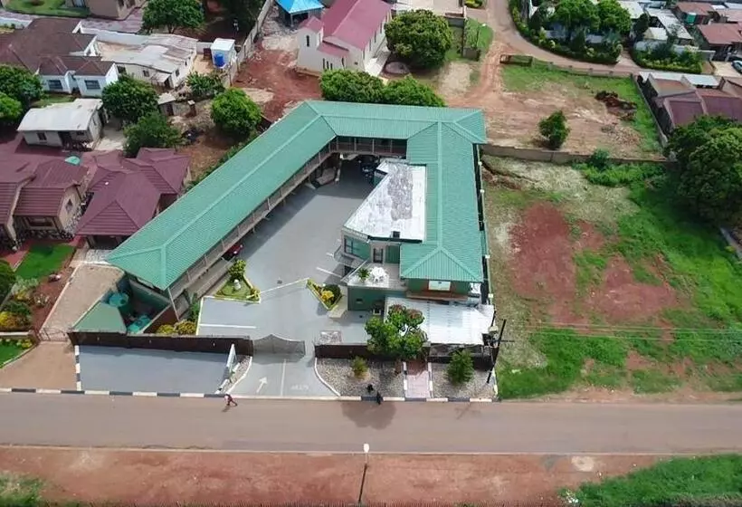 Vhafamadi Bed And Breakfast