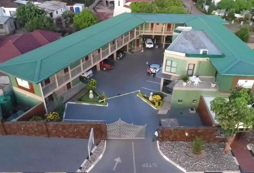 Vhafamadi Bed And Breakfast