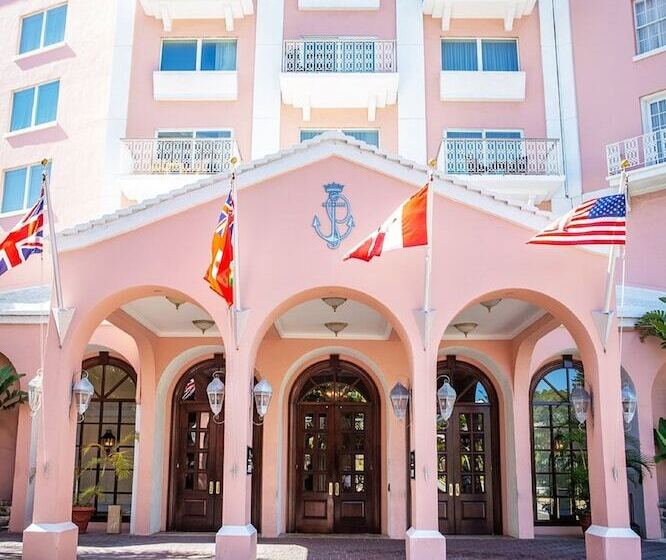 هتل Hamilton Princess Fairmont Gold Experience