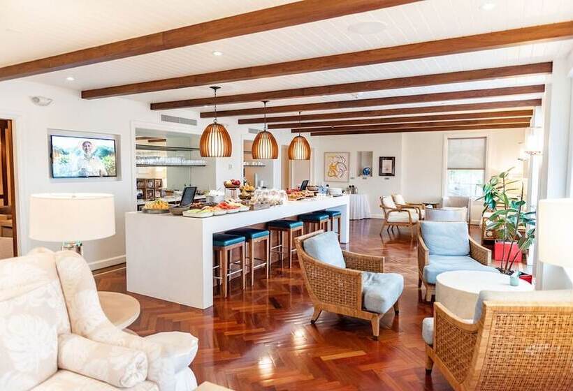 هتل Hamilton Princess Fairmont Gold Experience