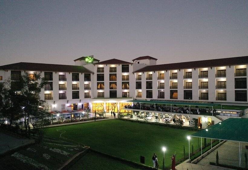 هتل Haile Resort Adama
