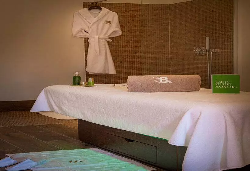 Hotelli La Borde en Sologne Château & Spa