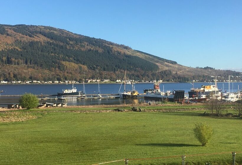 ペンション Montague Villa