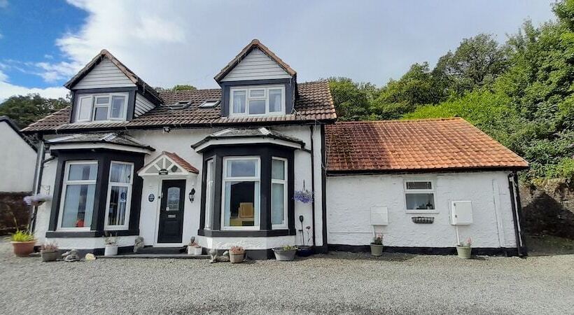 ペンション Montague Villa