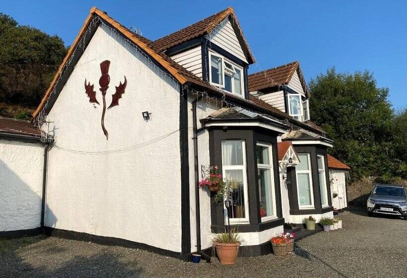 ペンション Montague Villa