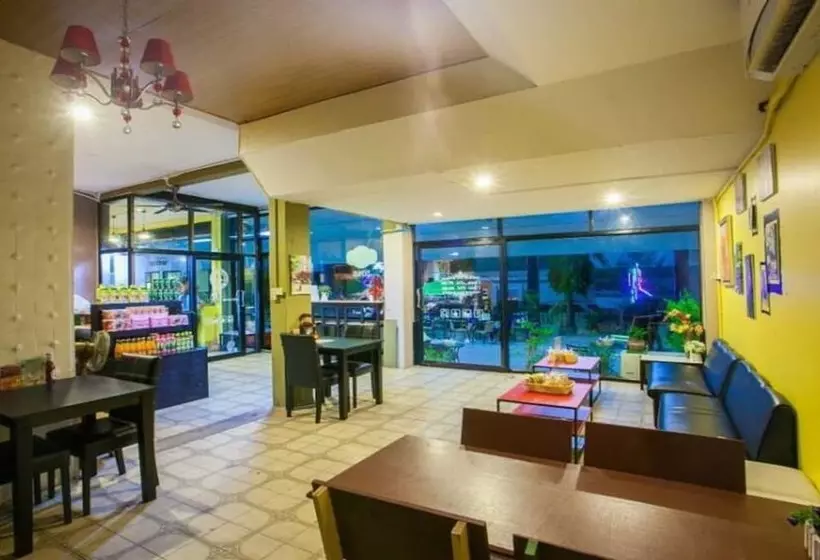 Hostel The Train Hotel Hatyai