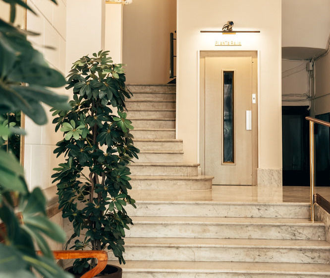 Anakena House Bed & Breakfast