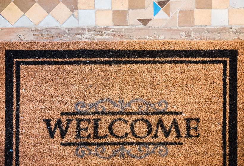 Anakena House Bed & Breakfast