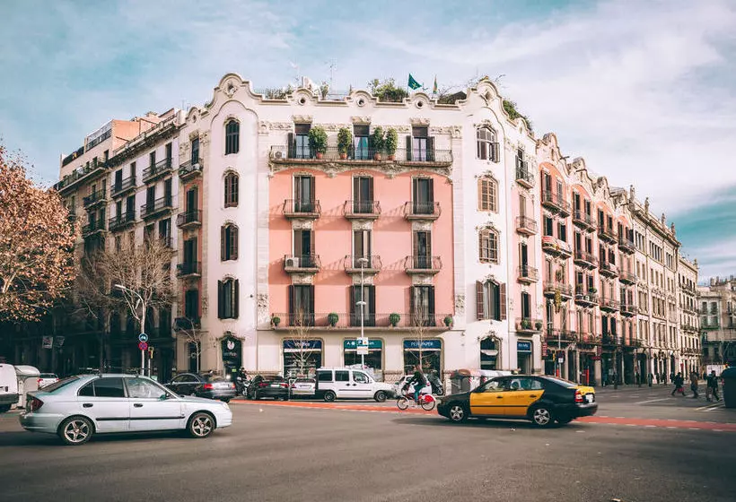 Anakena House Bed & Breakfast