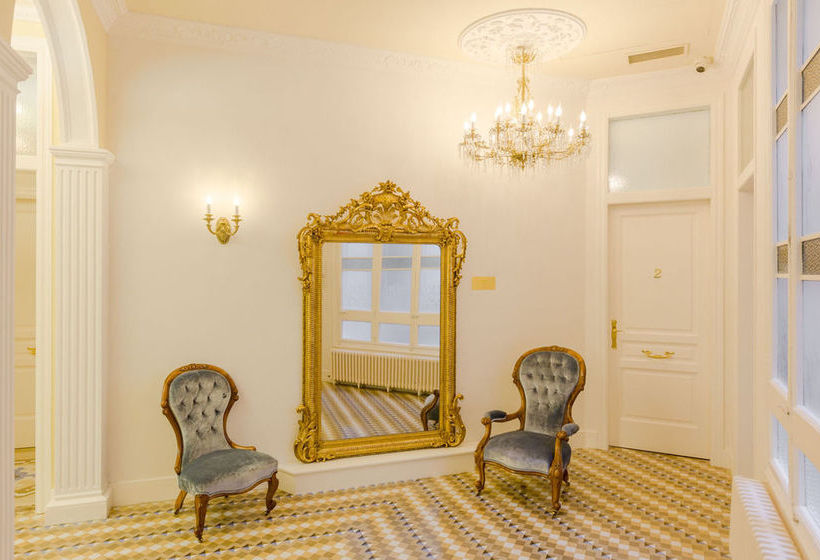 Anakena House Bed & Breakfast