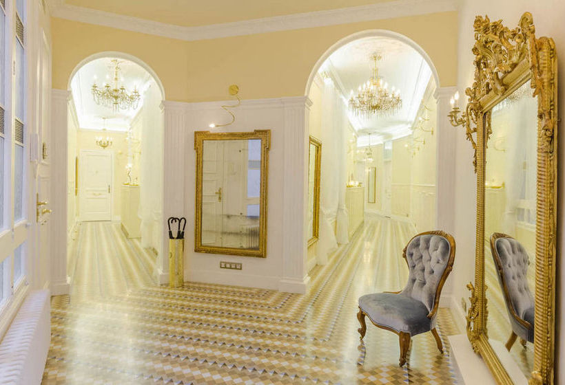 Anakena House Bed & Breakfast