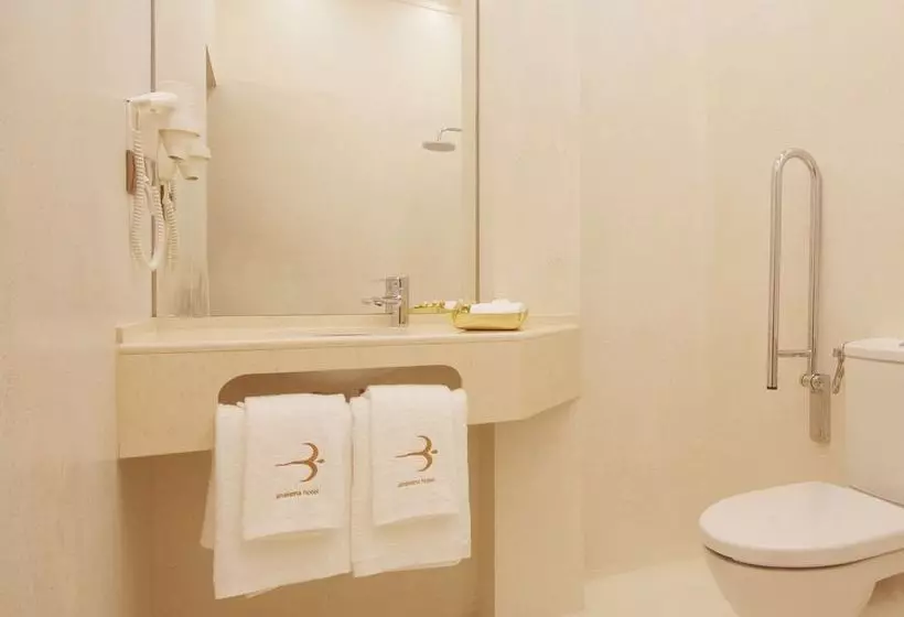 Anakena House Bed & Breakfast