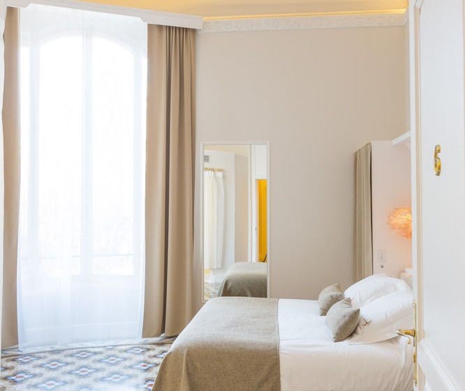 Anakena House Bed & Breakfast