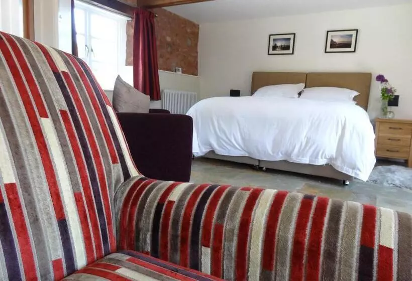 Aamiaismajoitus (B&B) The Old Dairy At Bishops Barton