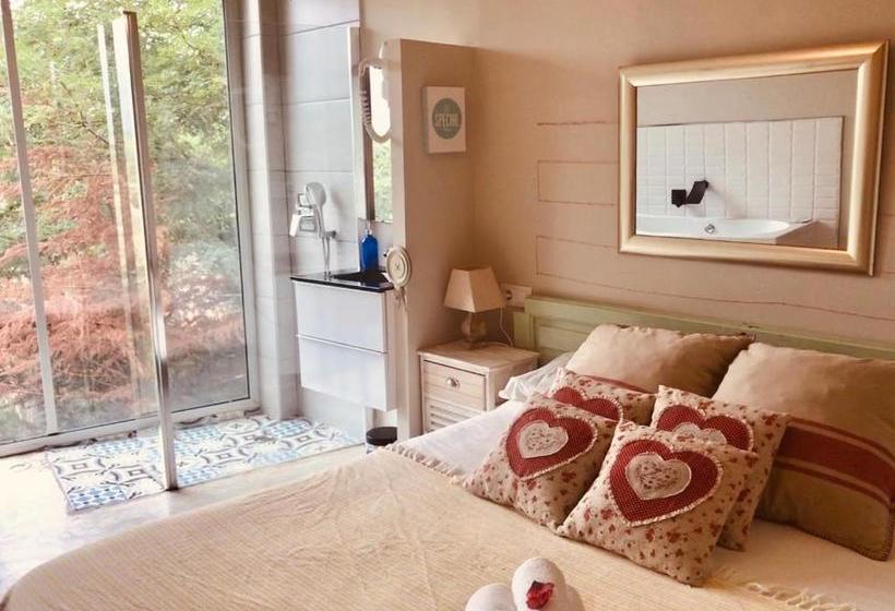 فندق فئة نجمة واحدة Les Suites