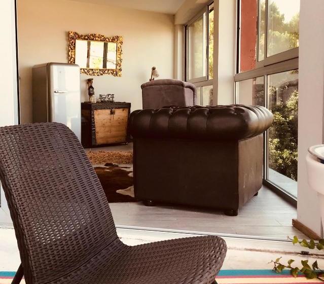 فندق فئة نجمة واحدة Les Suites