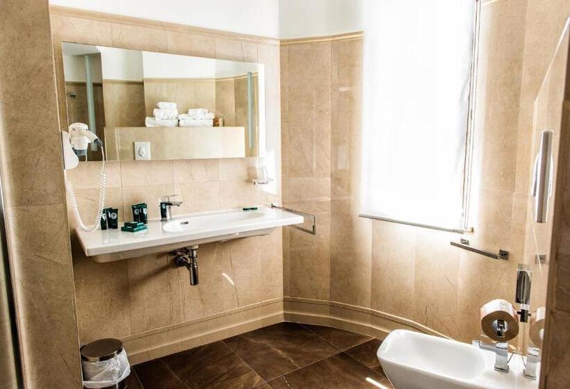 Отель Aqua Montis Resort & Spa