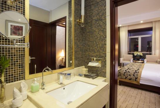 Hotel Caixin International Business