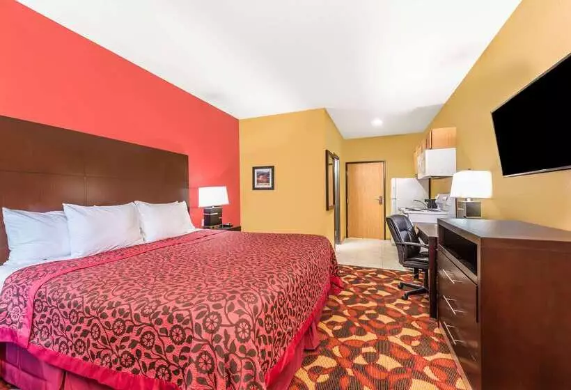 Hotelli Days Inn & Suites By Wyndham El Dorado