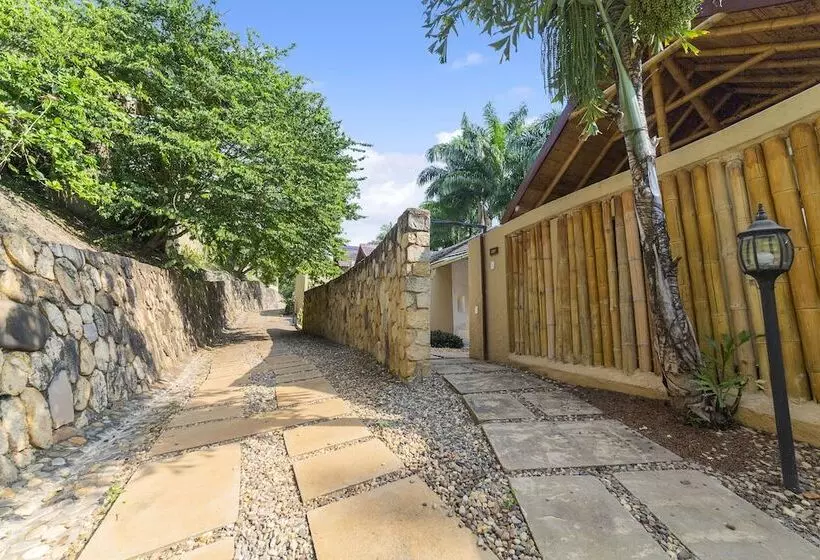 Entremonte Wellness Hotel And Spa