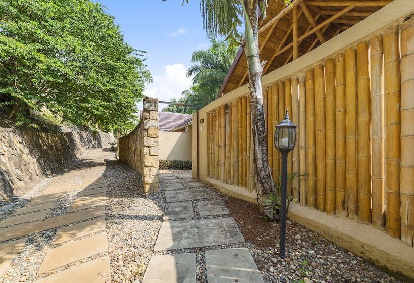 Entremonte Wellness Hotel And Spa