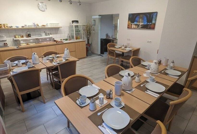 هتل Gästehaus Ziegler