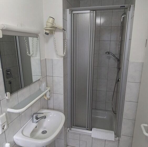 هتل Gästehaus Ziegler