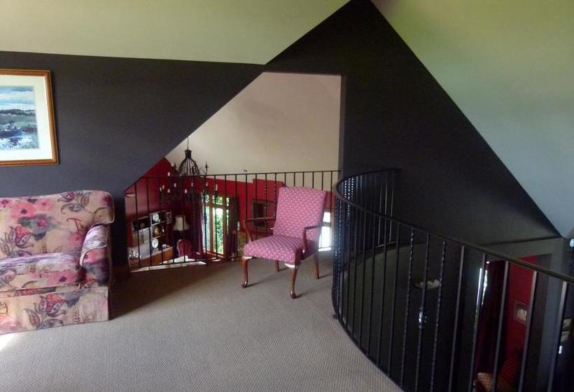 ホテル Hadleigh Boutique Lodge