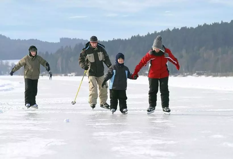 Hotelli Landal Marina Lipno