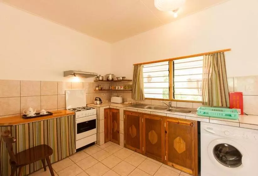 هتل Le Relax St. Joseph Guest House