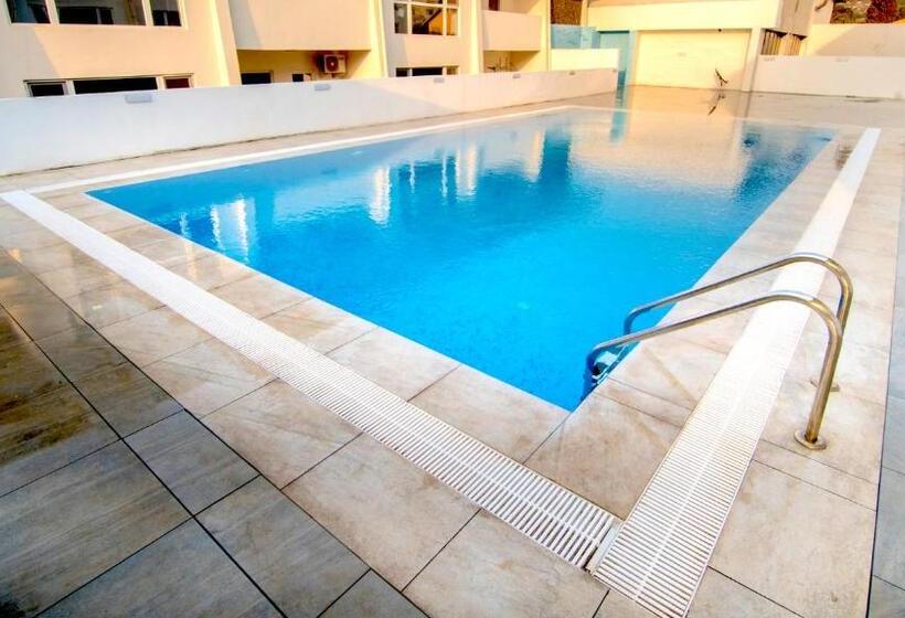 هتل New Brookfields