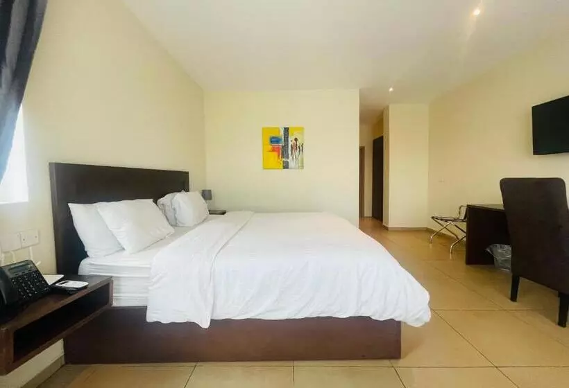 هتل New Brookfields