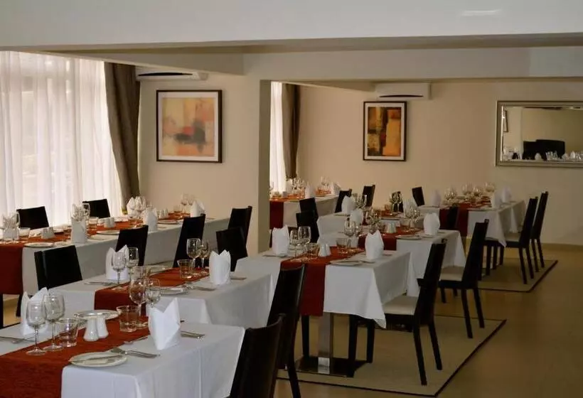 هتل New Brookfields