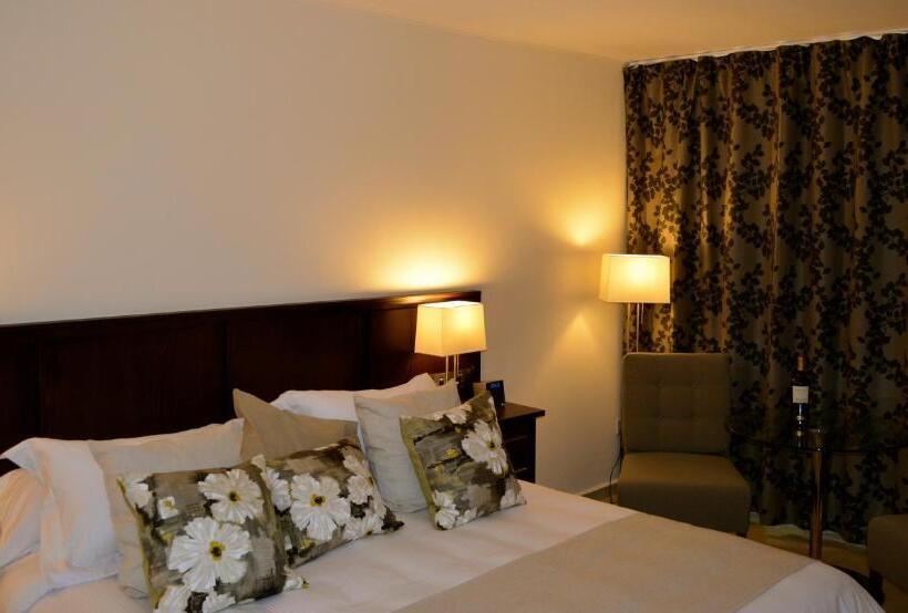 هتل New Brookfields