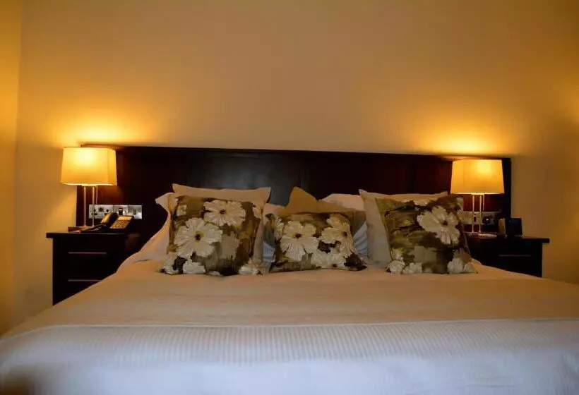 هتل New Brookfields