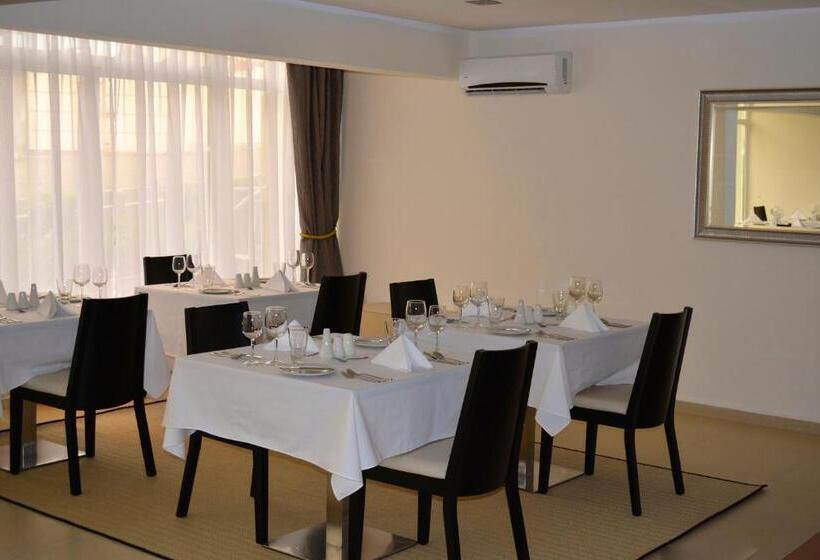 هتل New Brookfields