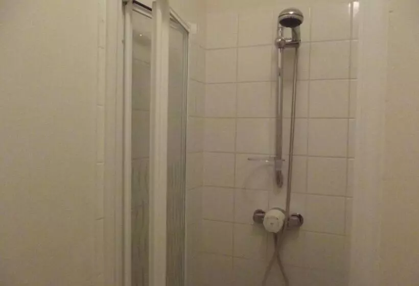 Hotelli No24 Ventnor