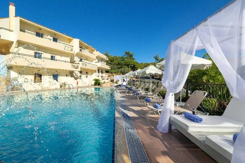 Hotelli Pefkos View Suites & Maisonette