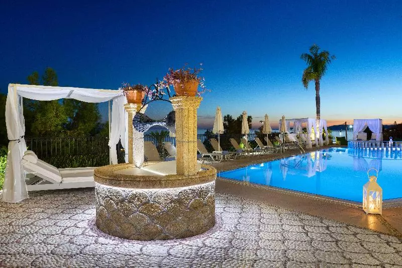 Hotelli Pefkos View Suites & Maisonette