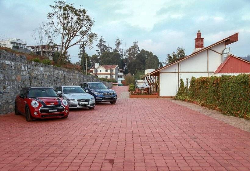 Hotel Yantra Resort By Spree Ooty