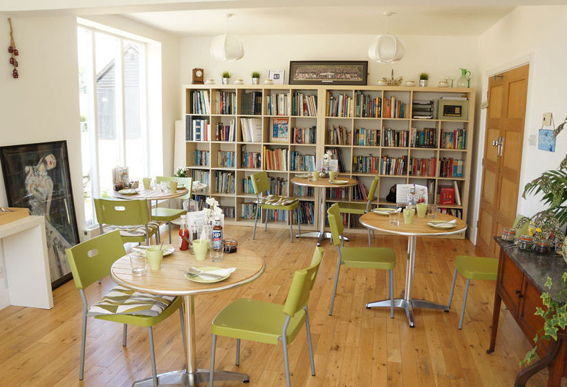 Leyland Country House