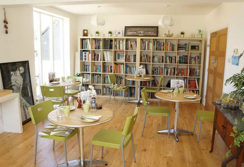 Leyland Country House