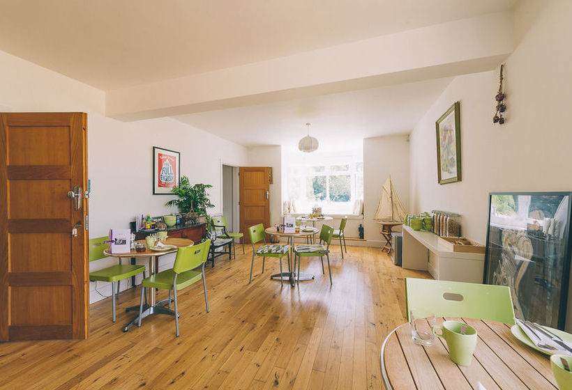 Leyland Country House