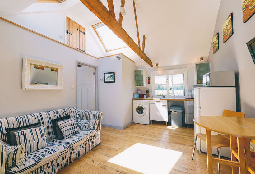 Leyland Country House