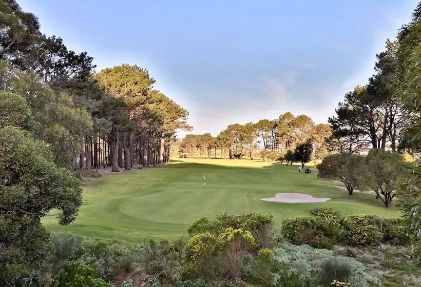 Majatalo Hermanus Lodge On The Green   Solar Power