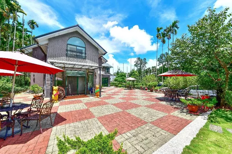 تختخواب و صبحانه Yu Jue Guest House
